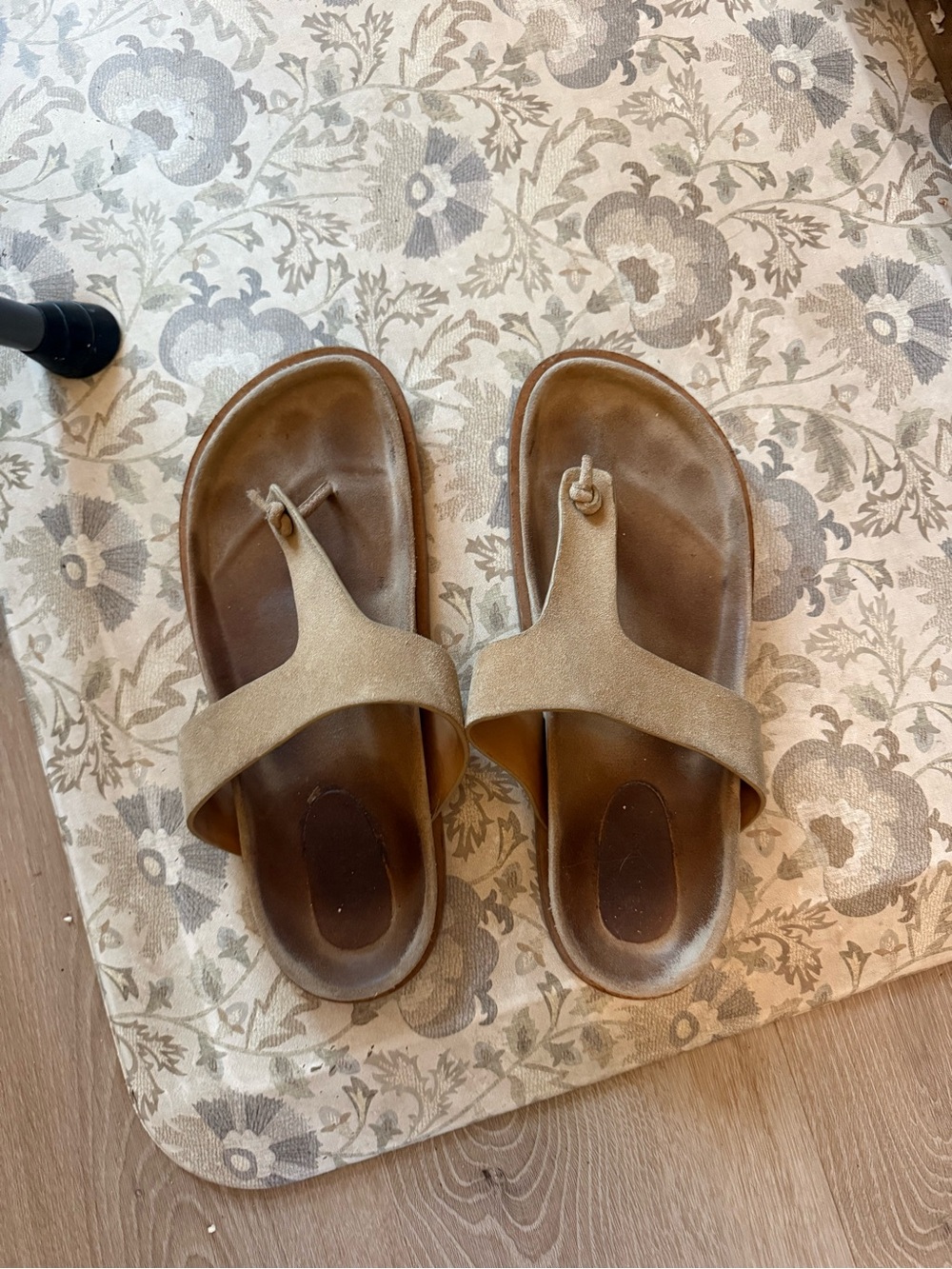 Zara Tan Suede Toe-Post Sandals